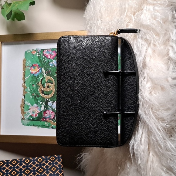 Tory Burch NWOTs Britten Zip Continental Wallet & ID - Picture 3 of 15